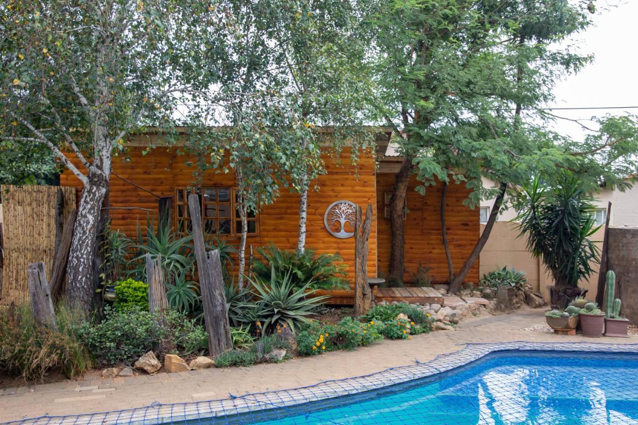 Blyde Africa- Cottage Benoni Extérieur photo